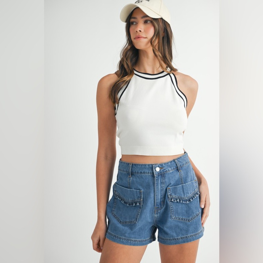 MABLE Contrast Trim Grecian Neck Cropped Tank